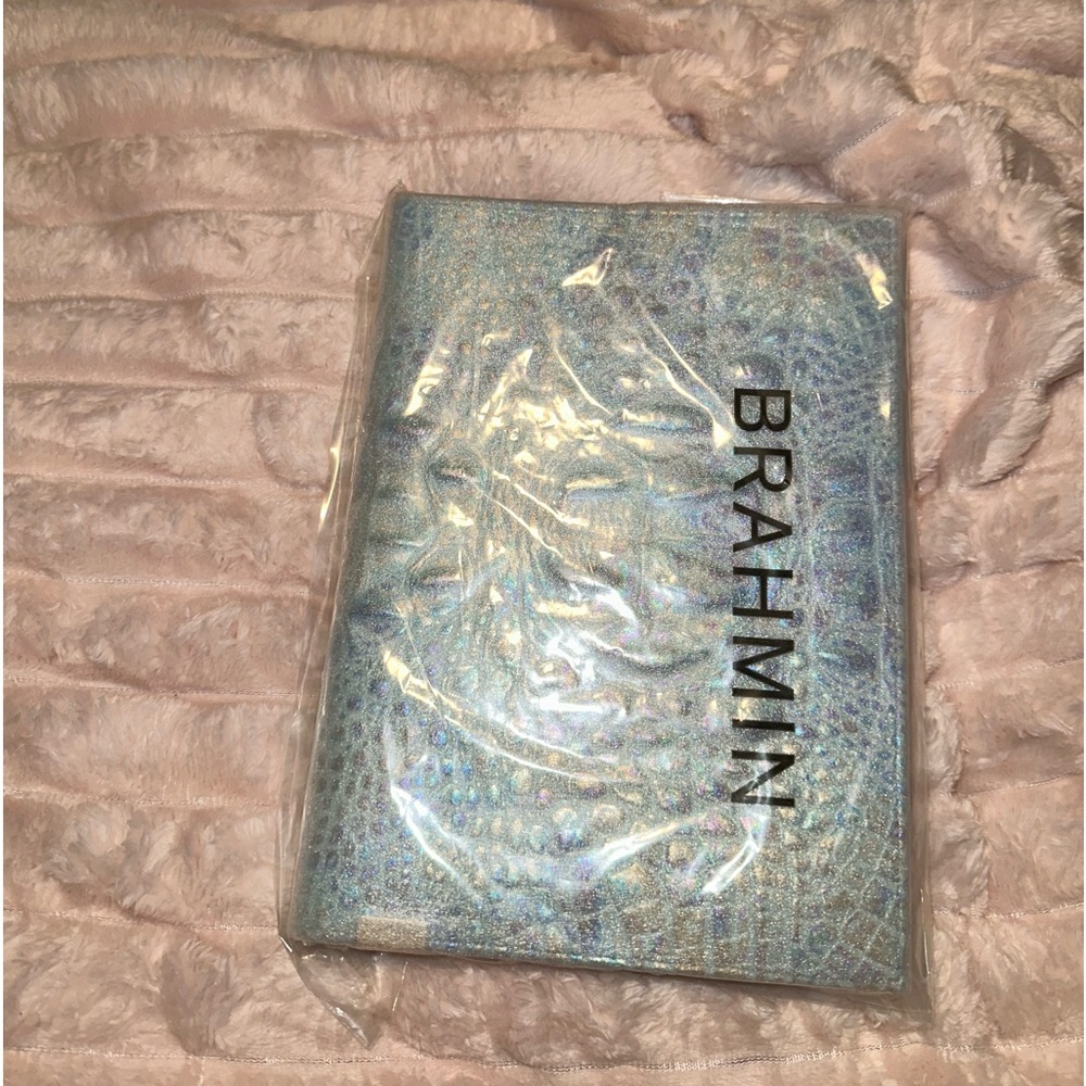 NWT Brahmin leather journal in the color wonderland